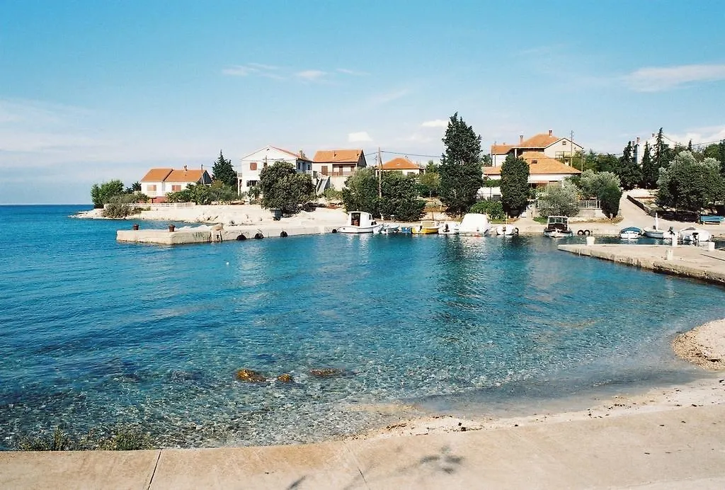 Villa Mathilde Brbinj 0*, Ugljan Croatia