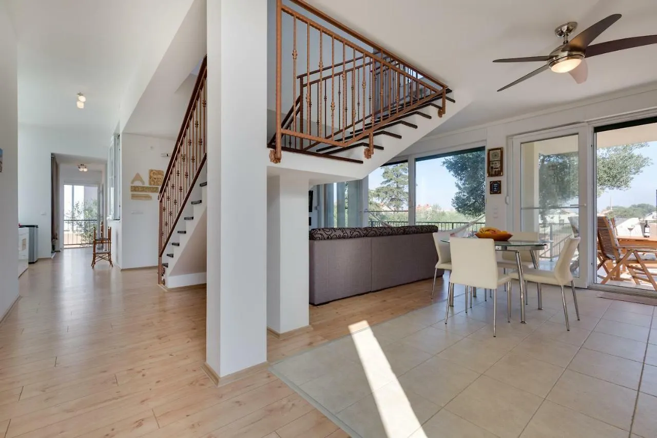Holiday home Villa Mathilde Brbinj